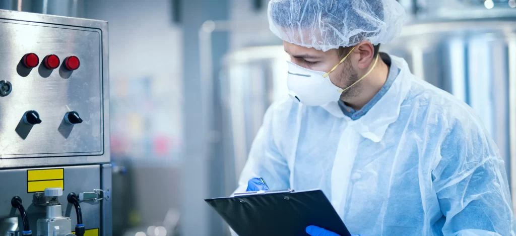 How Data Analytics and IIoT Are Transforming Quality Control in Manufacturing img