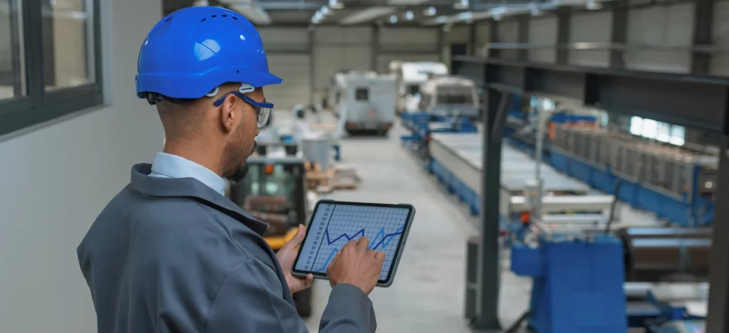 How Data Analytics and IIoT Are Transforming Quality Control in Manufacturing img